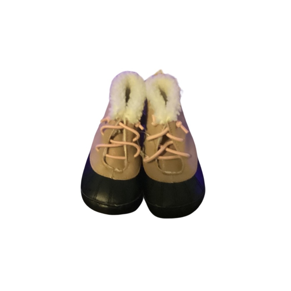 Carters baby girl baby boots 6-9 months old